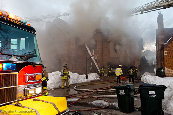 Lincolnwood Fire Department 2-11 alarm St Louis Street 2-14-11